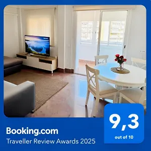 https://apartamentos-prestige-mlaga-suites-ii.1costadelsol.com